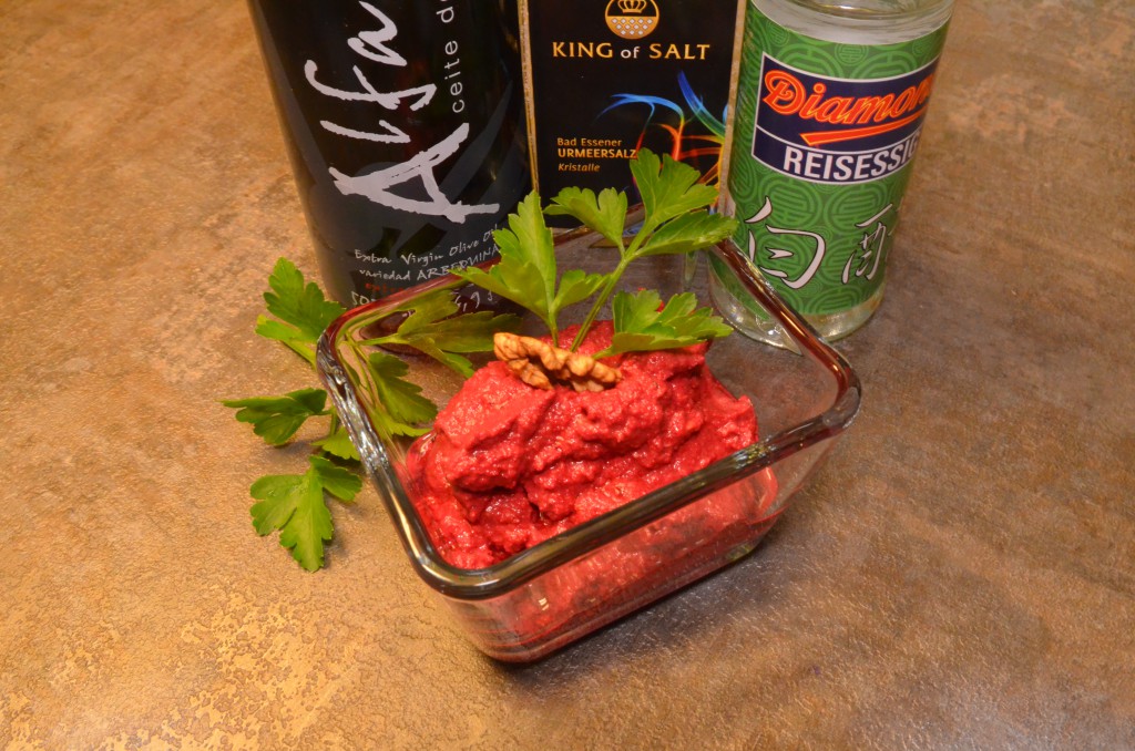 Walnuss rote Beete Aufstrich | Superfood-Smoothie